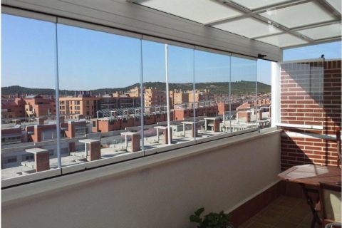 Cortinas de cristal áticos